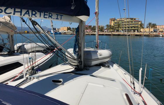 Beneteau Oceanis Clipper 373 Mirfak