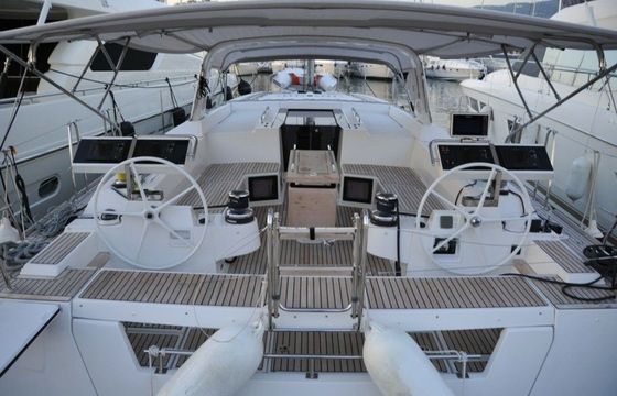 Beneteau Oceanis 55 Sirius