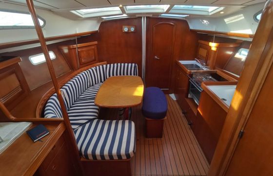 Beneteau Oceanis Clipper 393 Armenistis