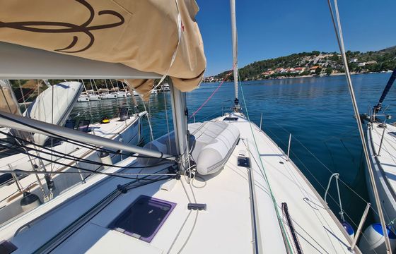 Beneteau Oceanis 48 Stromboli