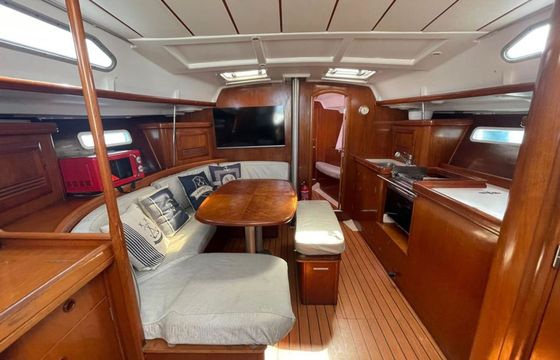 Beneteau Oceanis Clipper 393 Vodka