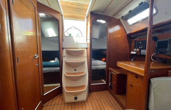 Beneteau Oceanis Clipper 393 Vodka
