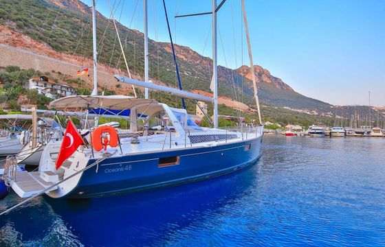 Beneteau Oceanis 48 Tundra