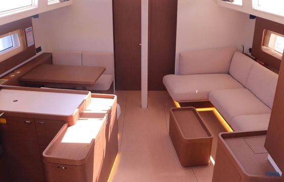 Beneteau Oceanis 54 Heartbeat