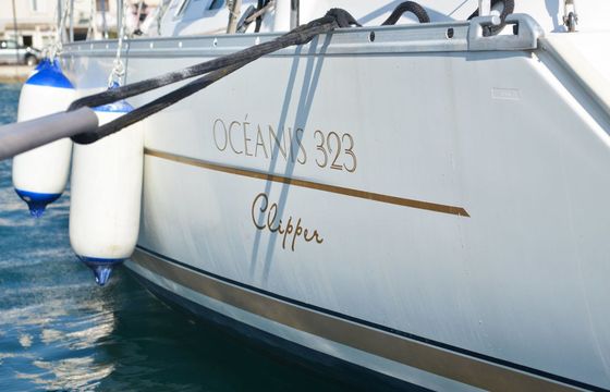 Beneteau Oceanis Clipper 323 Despina