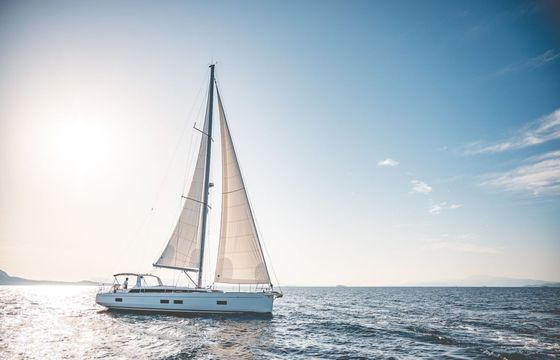 Beneteau Oceanis 55 Axis Mundi