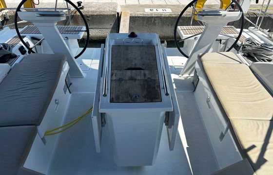 Beneteau Oceanis 51 Sunsail 20