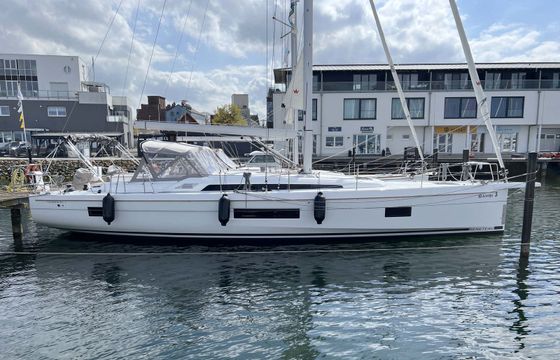 Beneteau Oceanis 51.1 Bambi