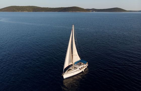 Beneteau Oceanis Clipper 393 Mare