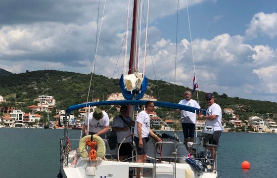 Beneteau Oceanis Clipper 393 Mare