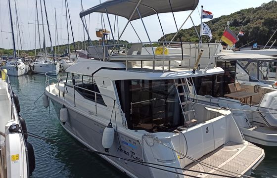 Beneteau Swift Trawler 30 Anna Rosa