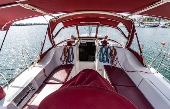 Beneteau Oceanis Clipper 393 Okeanis