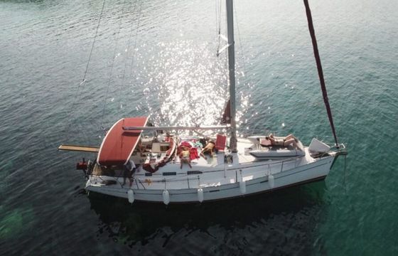 Beneteau Oceanis Clipper 393 Okeanis