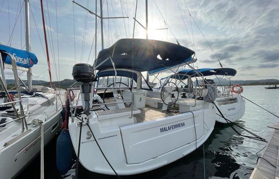 Beneteau Oceanis 51 Malafemmena