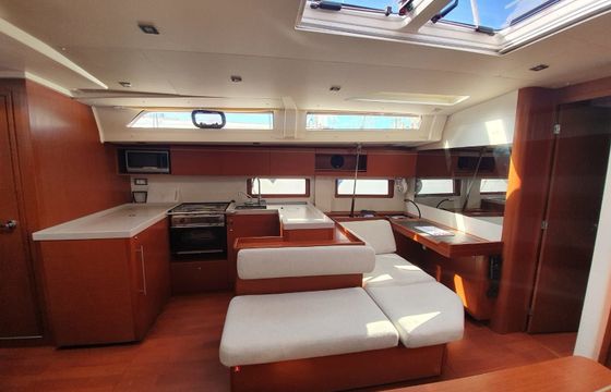 Beneteau Oceanis 51 Malafemmena