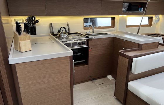 Beneteau Oceanis 51.1 Obelix