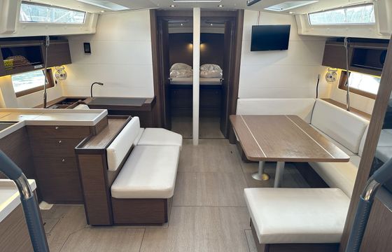 Beneteau Oceanis 51.1 Obelix