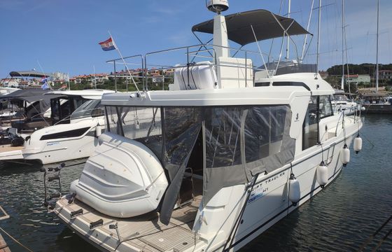 Beneteau Swift Trawler 41 Eduard