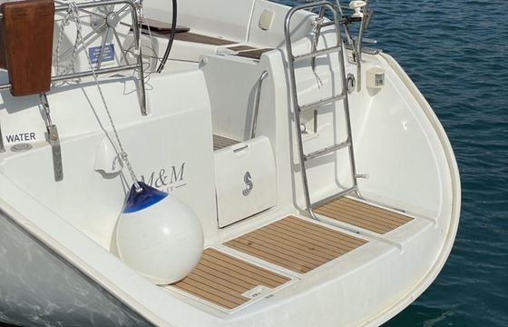 Beneteau Oceanis Clipper 411 M & M