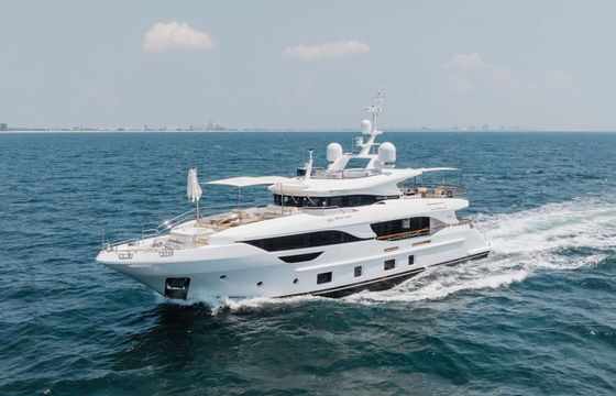 Benetti Delfino 93 Bella Vita