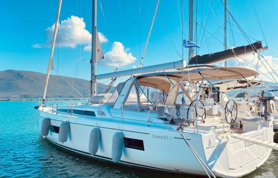Beneteau Oceanis 51.1 Vixen