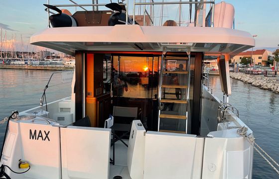 Beneteau Swift Trawler 35 Max