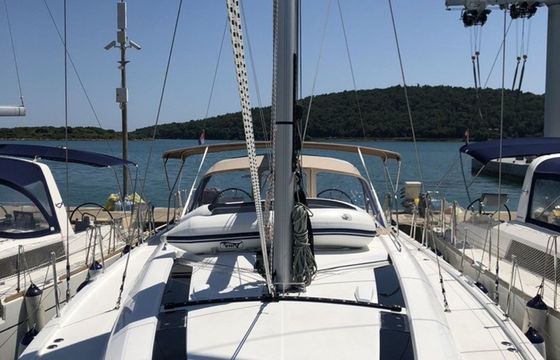 Beneteau Oceanis 51.1 Marea