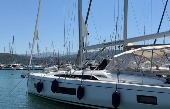 Beneteau Oceanis 52 Amorgos