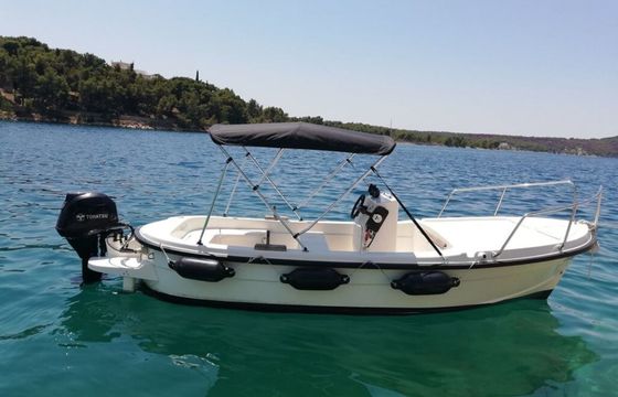 Betina Shipyard 500 Betina