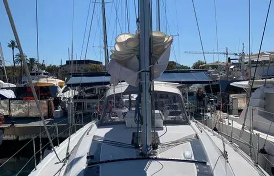 Beneteau Oceanis 51.1 Monica