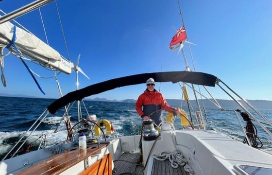 Beneteau Oceanis 523 Big Blue of Lorn