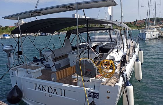 Beneteau Oceanis 51.1 Panda 2