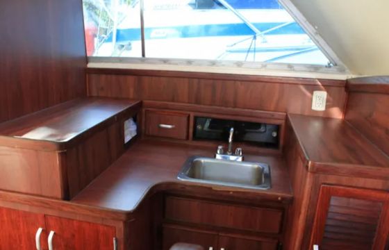 Bertram 28 Flybridge Consuelo