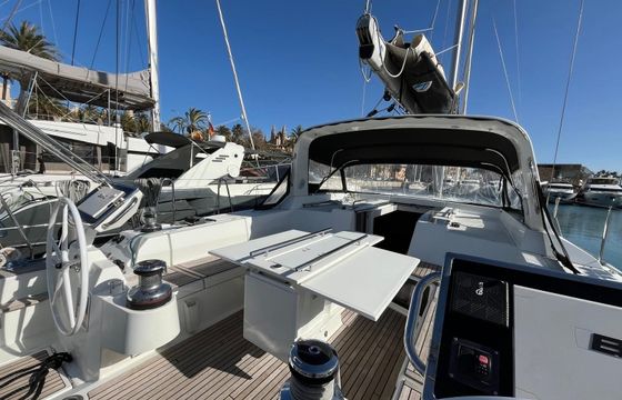 Beneteau Oceanis 55 Explorer