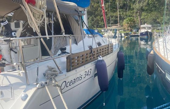 Beneteau Oceanis Clipper 343 Skyline