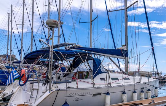 Beneteau Oceanis Clipper 393 Aeolian Too