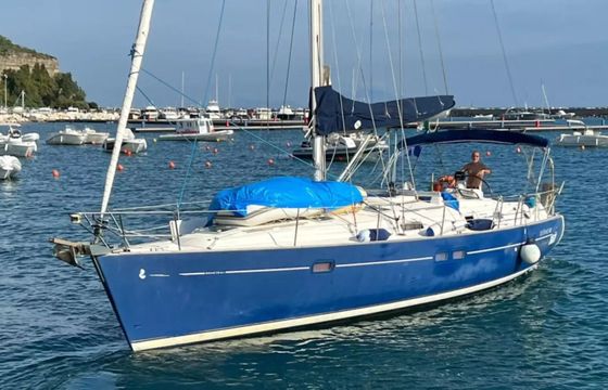 Beneteau Oceanis Clipper 411 Blue Dolphin
