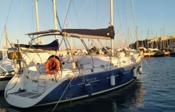 Beneteau Oceanis Clipper 411 Blue Dolphin
