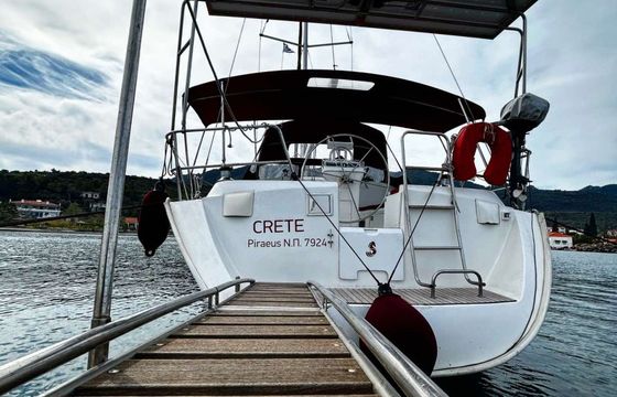 Beneteau Oceanis Clipper 393 Crete