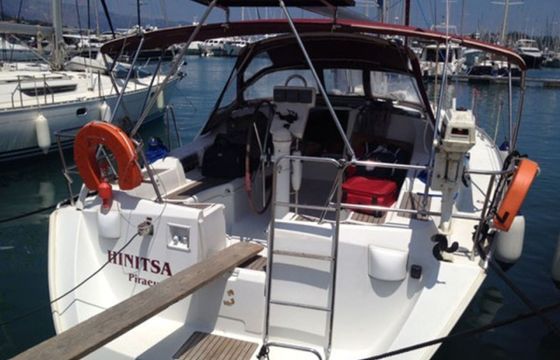 Beneteau Oceanis Clipper 393 Hinitsa