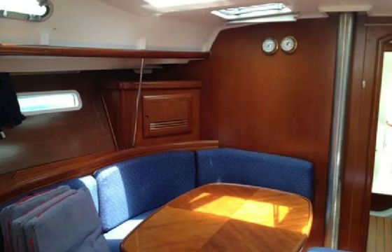 Beneteau Oceanis Clipper 393 Hinitsa