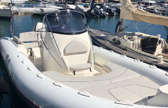 BWA Sport 28 GT James 1