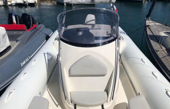 BWA Sport 28 GT James 1