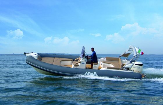 BWA Sport 28 GT Menorcamar 1