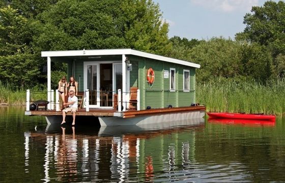 BunBo II Houseboat