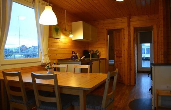 BunBo II Houseboat