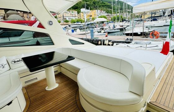 Cantieri di Baia 63 My Stealth