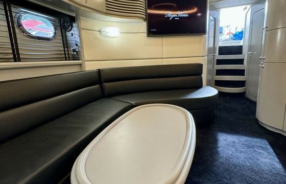 Cantieri di Baia 63 My Stealth