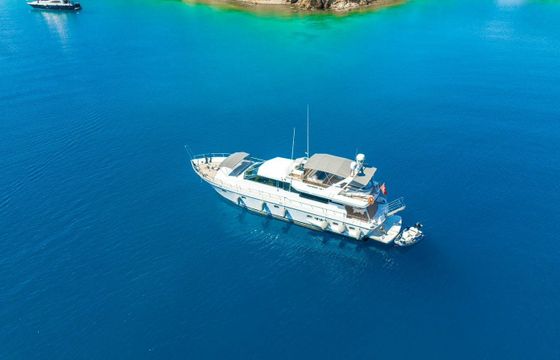 Canados 70 Fly Esmeralda A