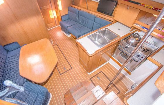 Catalina 350 Wazabi